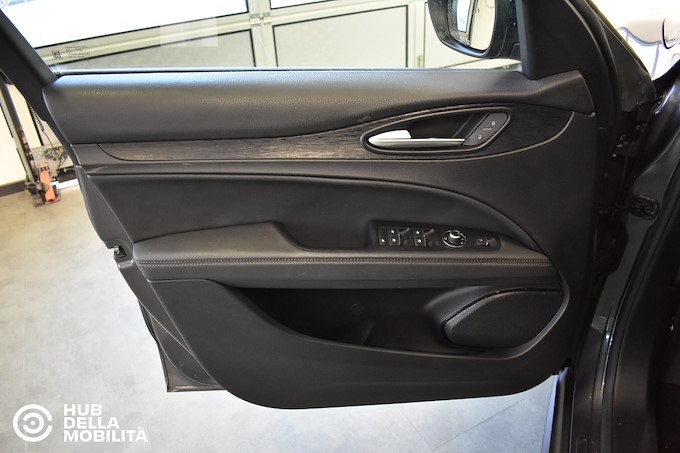 ALFA ROMEO Stelvio 2.2 Turbodiesel 210 CV AT8 Q4 Super